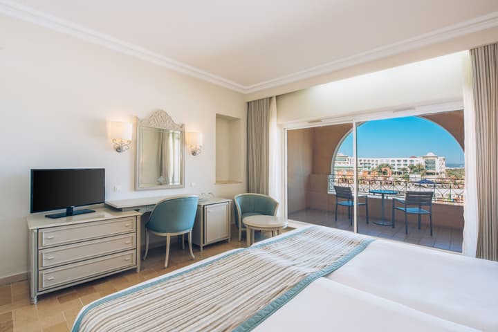 Iberostar Waves Averroes