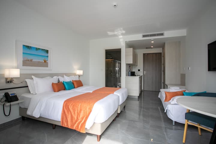 Best Western Plus Larco Hotel