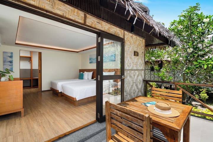 SAii Phi Phi Island Village