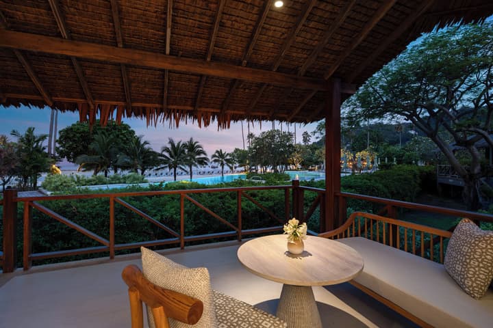 SAii Phi Phi Island Village
