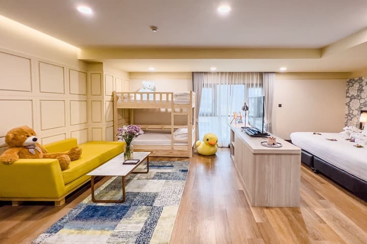 Oakwood Hotel & Residence Bangkok