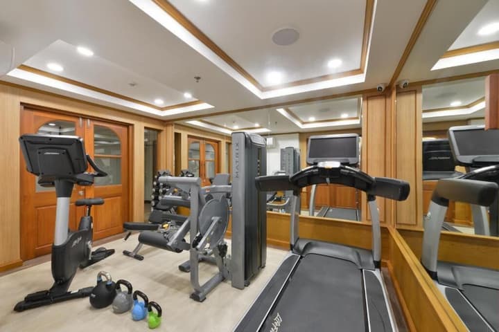 Oakwood Hotel & Residence Bangkok