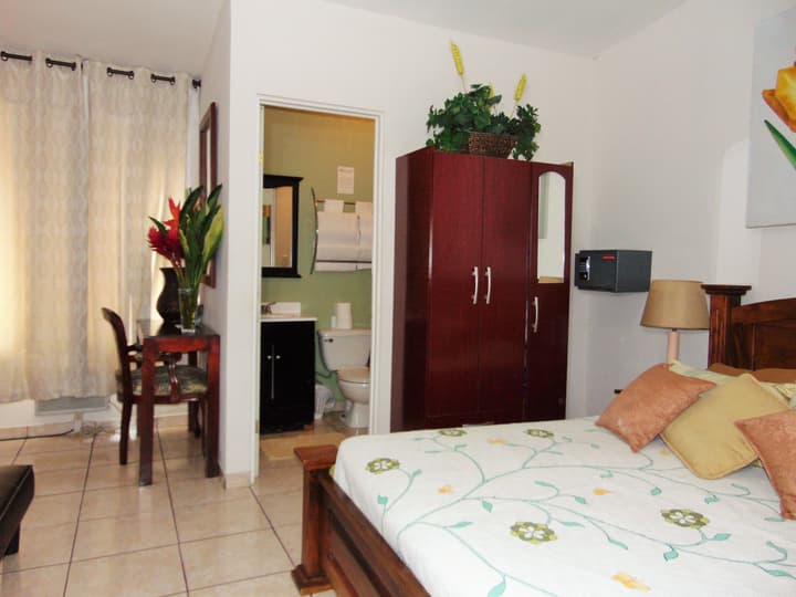 Casa Lima Bed & Breakfast