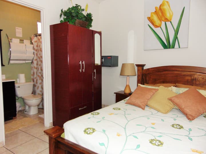 Casa Lima Bed & Breakfast