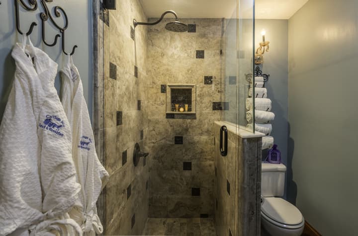 Carriage Way Inn