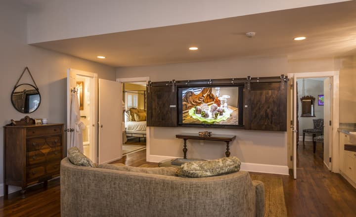 Carriage Way Inn