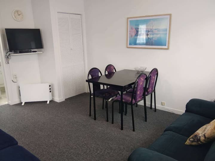 Queens Park Motels