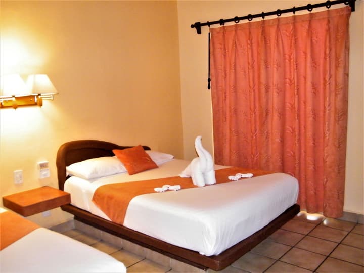 Hotel Lunasol