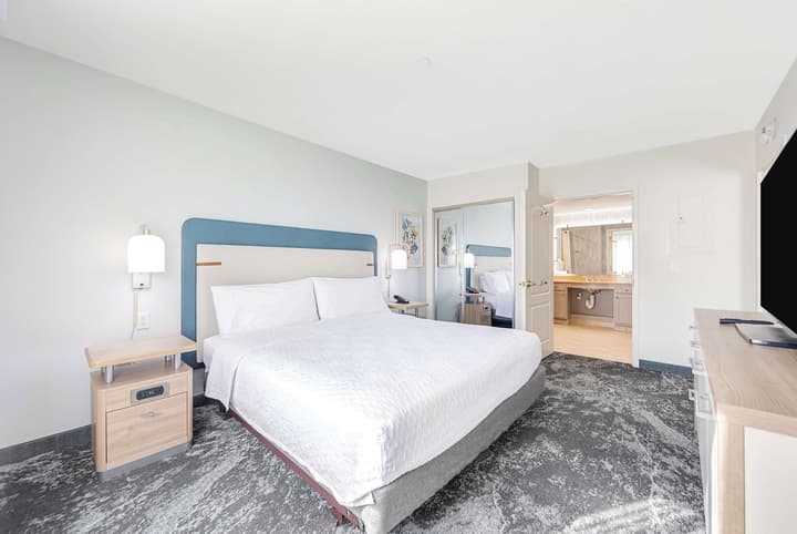 Homewood Suites by Hilton East Rutherford - Meadowlands