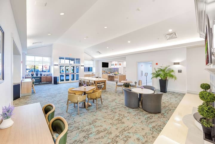Homewood Suites by Hilton East Rutherford - Meadowlands