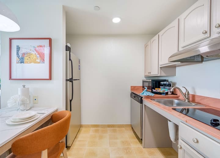 Homewood Suites by Hilton East Rutherford - Meadowlands