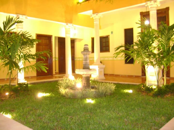 Casa De Las Columnas