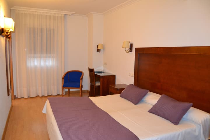 Hotel Abadía Camino Santiago