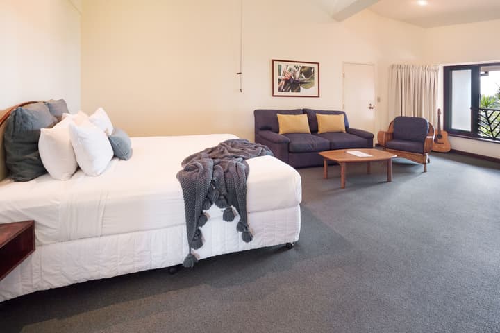 Beach Hotel Resort