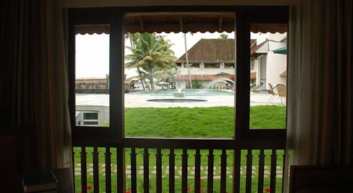 Lemon Tree Vembanad Lake Resort, Kerala