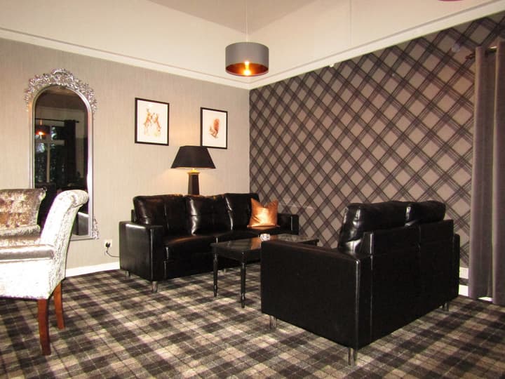 Kingswood Hotel