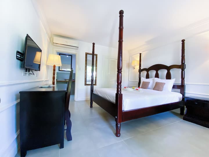 Merrils Beach Resort II