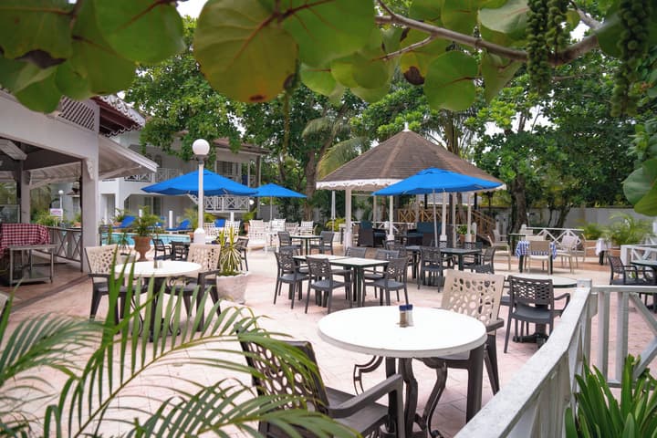 Merrils Beach Resort II