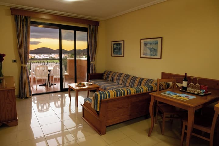 Grand Muthu Golf Plaza Hotel