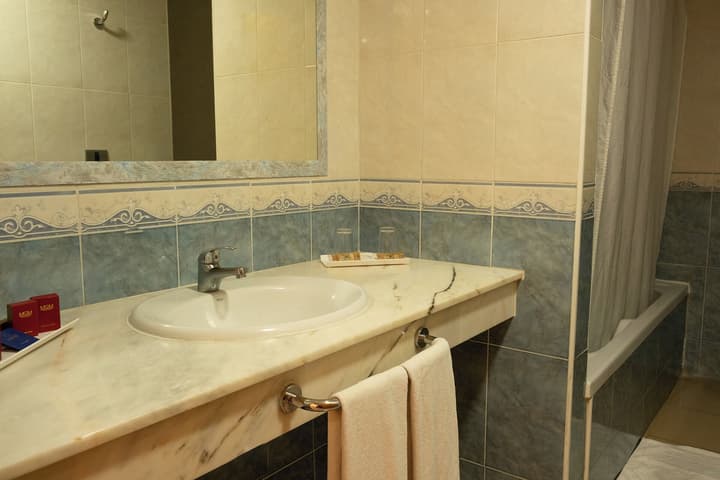 Grand Muthu Golf Plaza Hotel