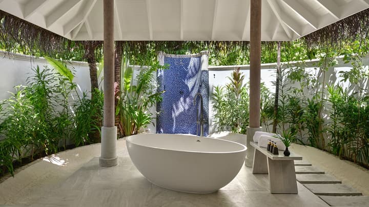 Anantara Dhigu Maldives Resort