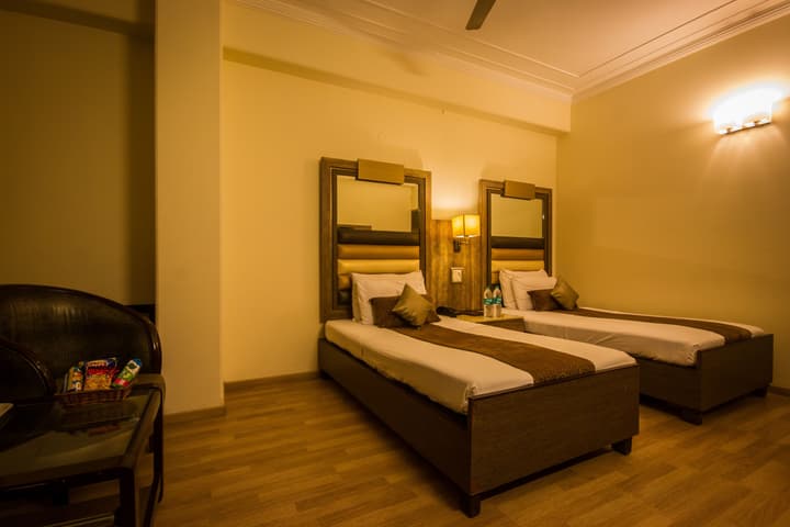 The Sun Court Hotel Yatri