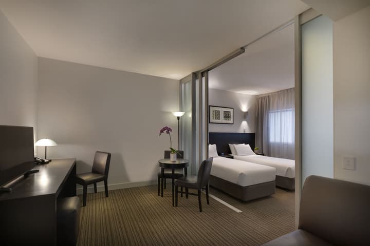 Causeway 353 Hotel