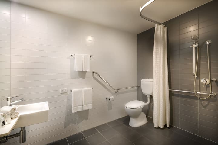 Causeway 353 Hotel