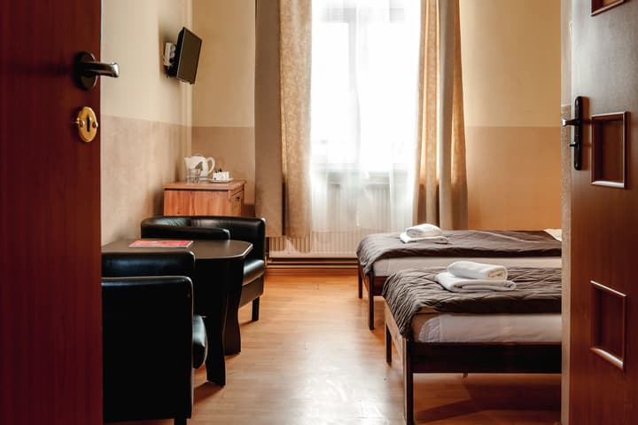 Station Aparthotel