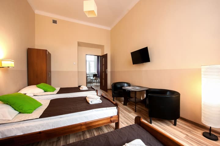 Station Aparthotel