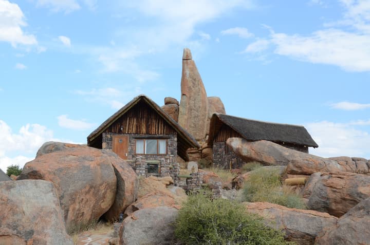 Canyon Lodge