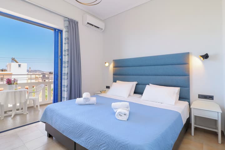 Alexis Hotel