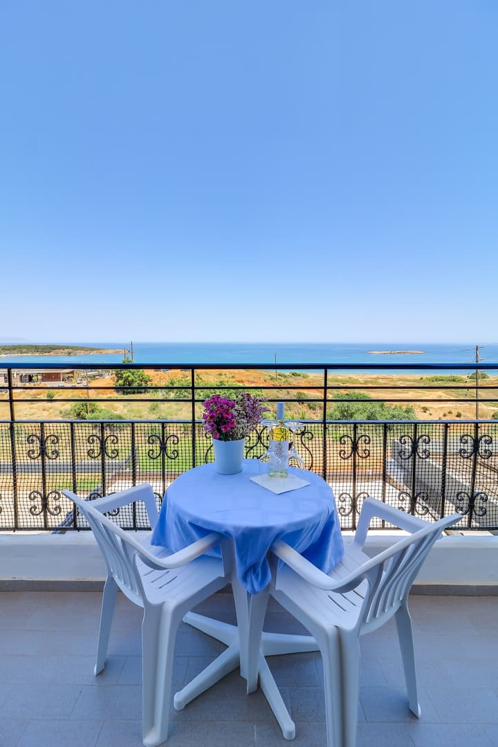 Alexis Hotel