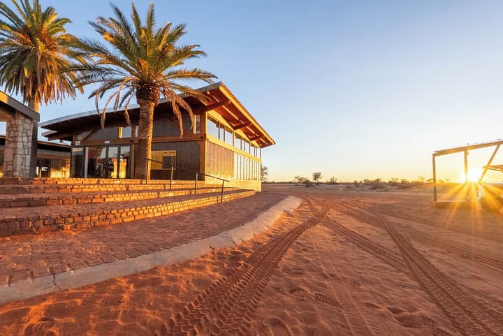 Kalahari Anib Lodge