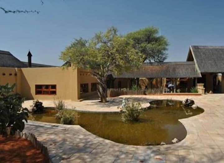 Zebra Kalahari Lodge