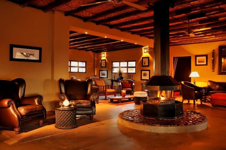 Zebra Kalahari Lodge