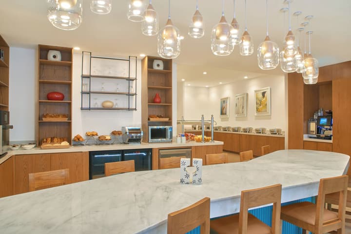 Staybridge Suites Cairo Citystars by IHG