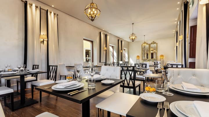 Pousada Palácio Estoi, Faro - Small Luxury Hotels Of The World