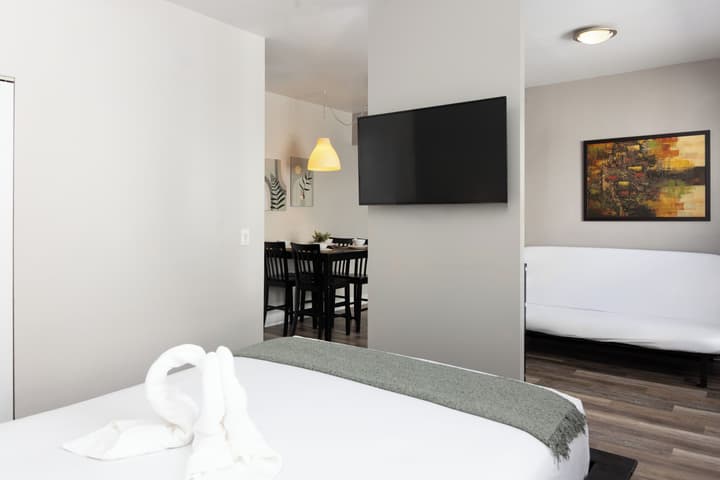Ocean Reef Suites, South Beach