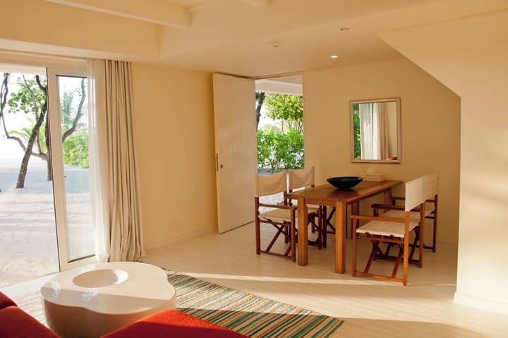 Holiday Inn Resort Kandooma Maldives by IHG