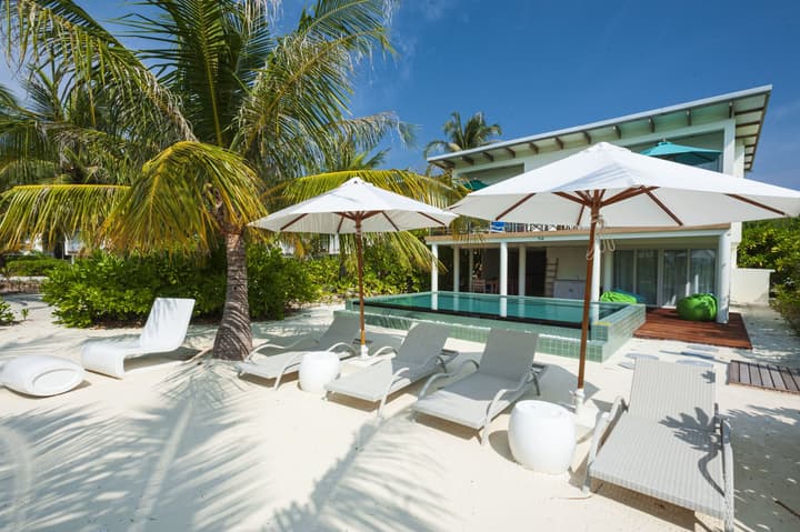Holiday Inn Resort Kandooma Maldives by IHG