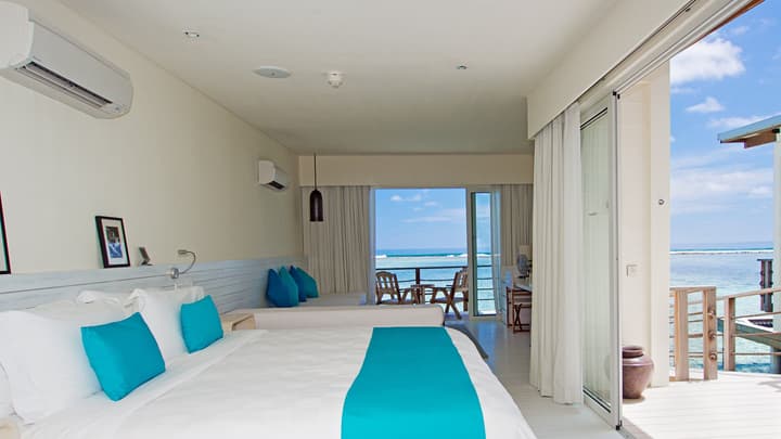 Holiday Inn Resort Kandooma Maldives by IHG