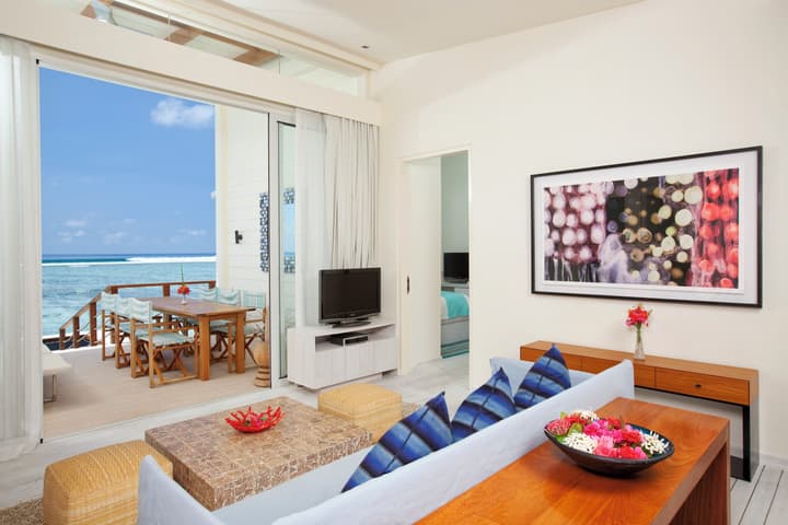 Holiday Inn Resort Kandooma Maldives by IHG