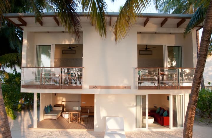 Holiday Inn Resort Kandooma Maldives by IHG