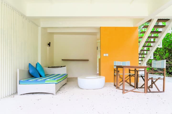 Holiday Inn Resort Kandooma Maldives by IHG
