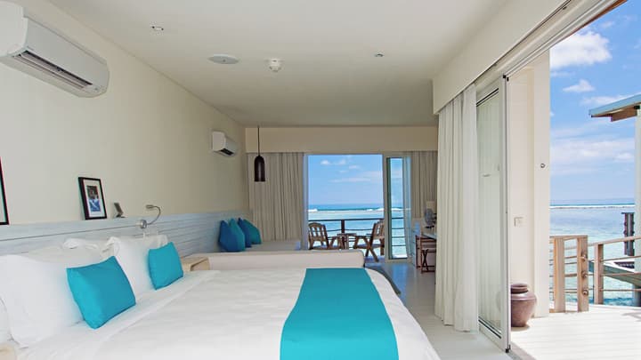 Holiday Inn Resort Kandooma Maldives by IHG