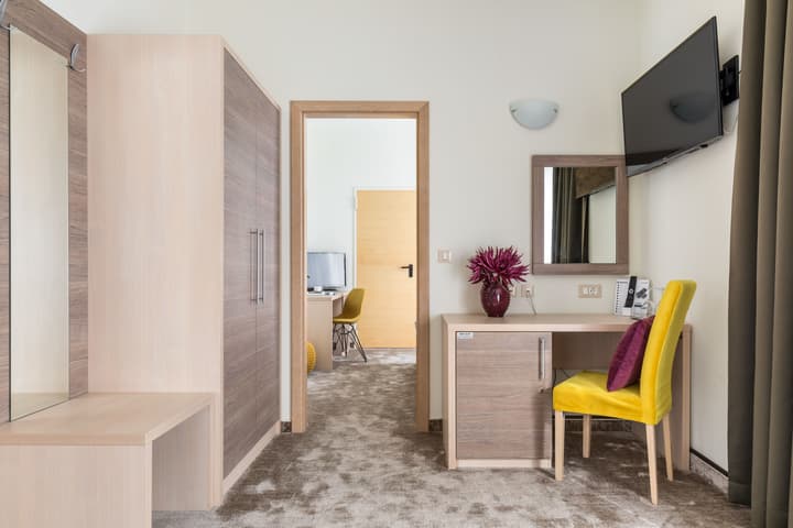 Hotel Mondo
