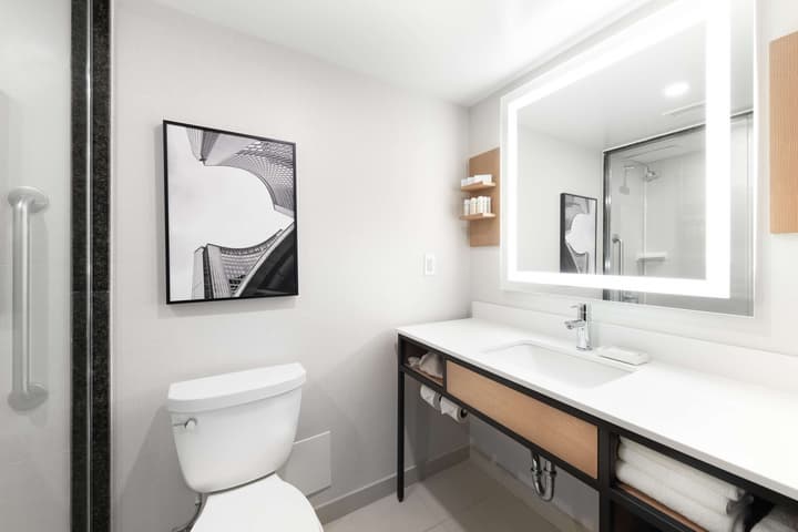 Hilton Garden Inn Toronto Airport