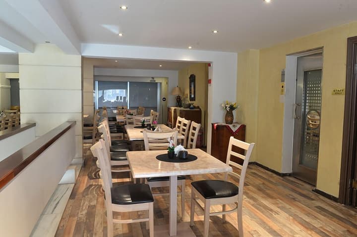 Ephira Hotel