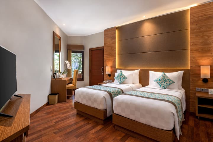 Adhi Jaya Hotel